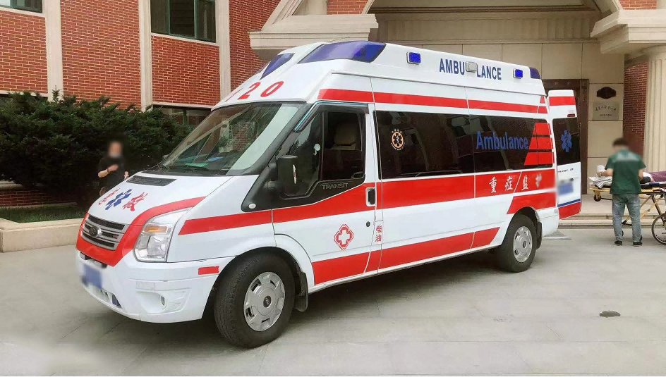 巩留县重症监护救护车